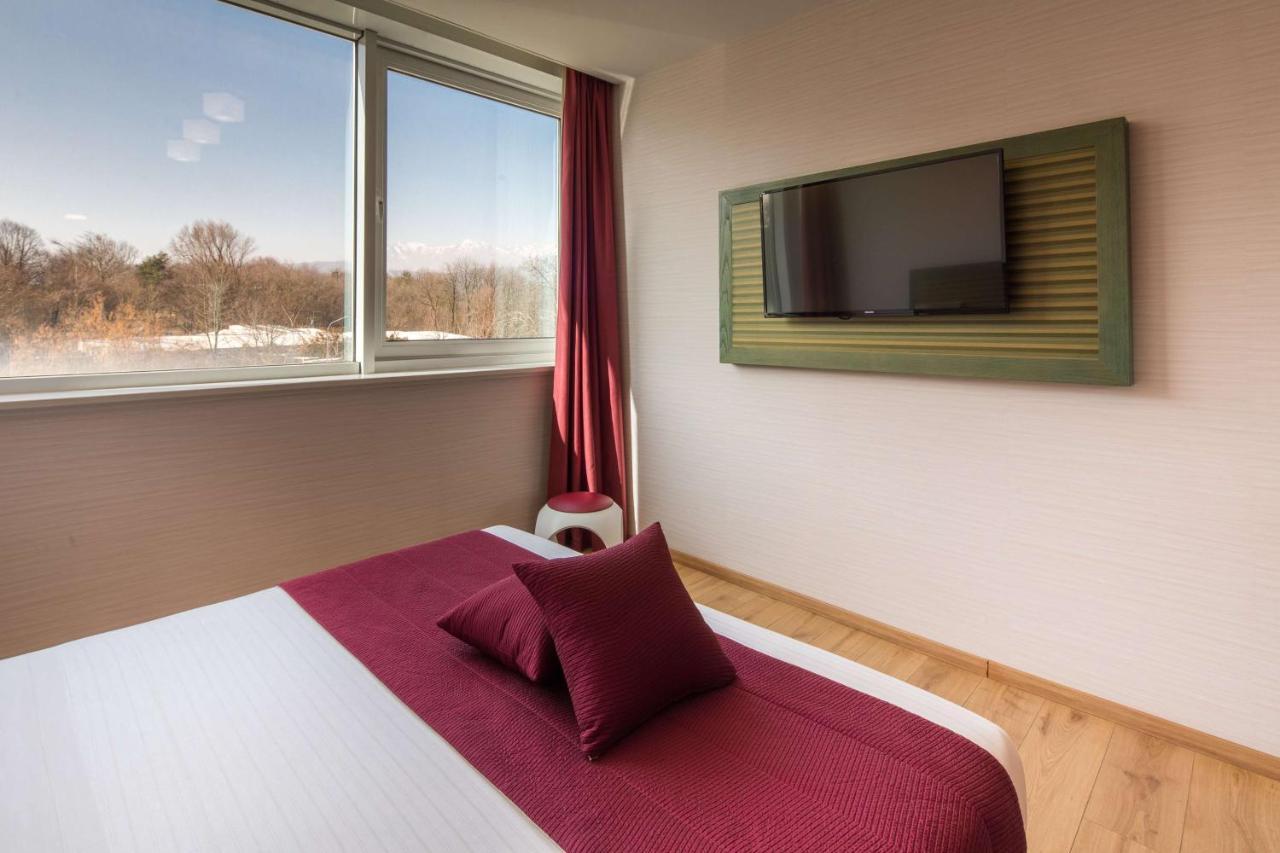 Best Western Ivrea Crystal Palace Banchette D'Ivrea Exteriör bild