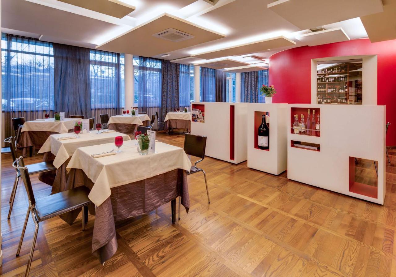 Best Western Ivrea Crystal Palace Banchette D'Ivrea Exteriör bild